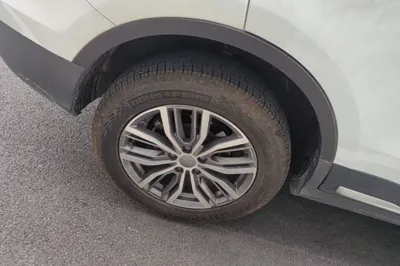 Geely Auto Emgrand X7 Sport