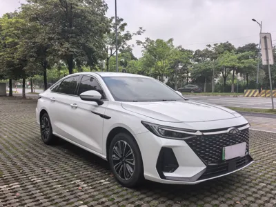 Chery Fengyun A8