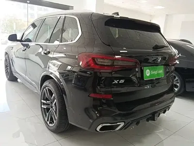 BMW X5 (Import)