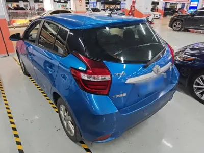 Toyota Yaris L