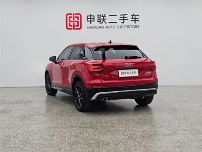 Audi Q2L
