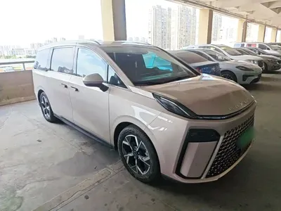 Maxus G70