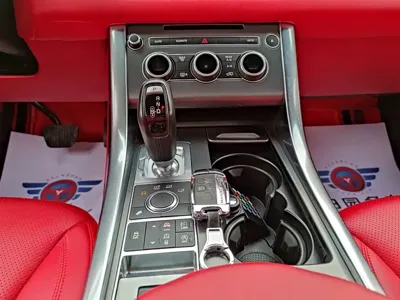 Land Rover Sport