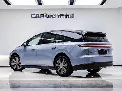 Li Auto 理想i8