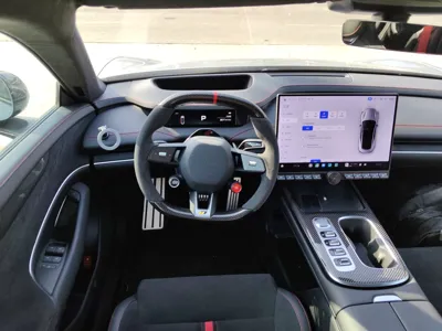 Xiaomi SU7