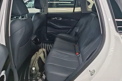 Geely Galaxy E5