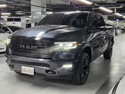 Dodge Ram Pick Up