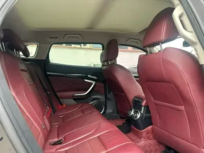 WEY Wey VV7