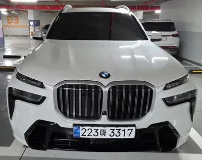 BMW X7