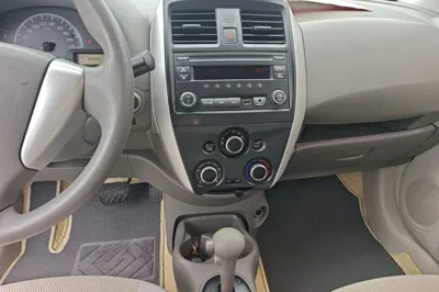 Nissan Sunny