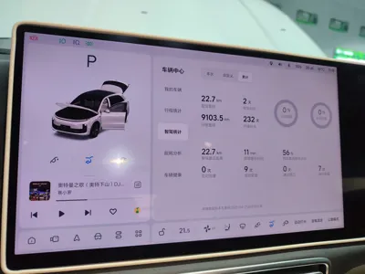 Li Auto L6