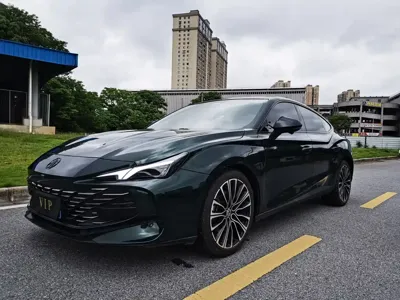 MG MG7