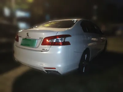 Peugeot 408