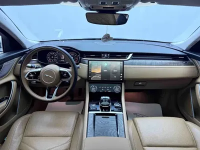 Jaguar XFL