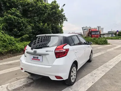 Toyota Yaris L