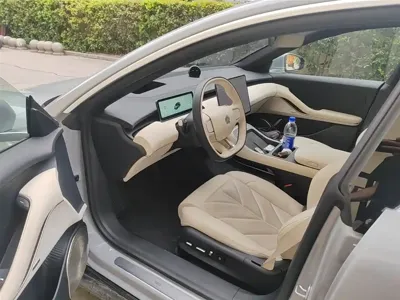Nio ET5T