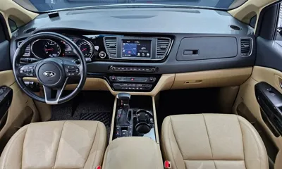 Kia Canival
