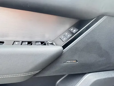Land Rover Velar