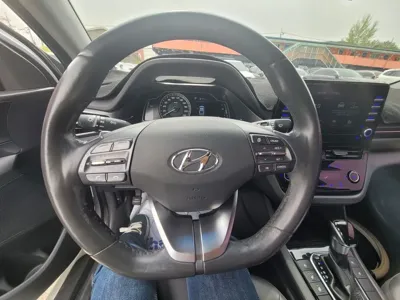 Hyundai Ioniq