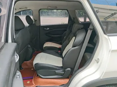 Wuling Hongguang S3
