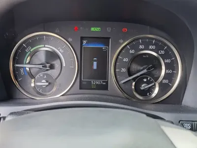 Lexus LM