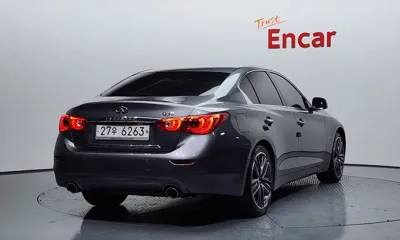 Infiniti Q50