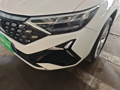 Jetta VS5
