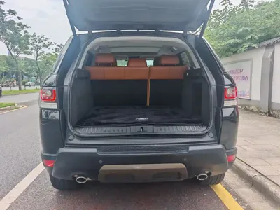 Land Rover Sport
