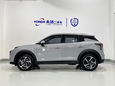Lynk & Co 06 EM-P