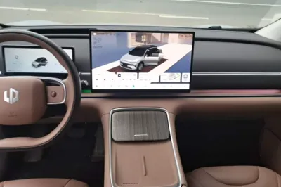 Leapmotor C11