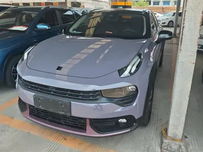 Lynk & Co 02