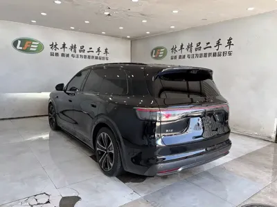 AITO 问界 AITO M8
