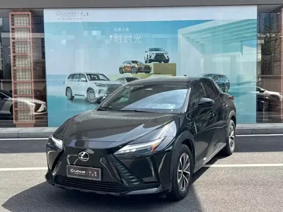 Lexus RZ