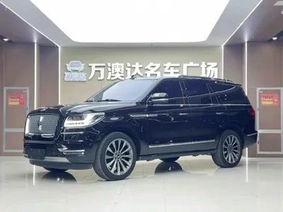 Lincoln Navigator