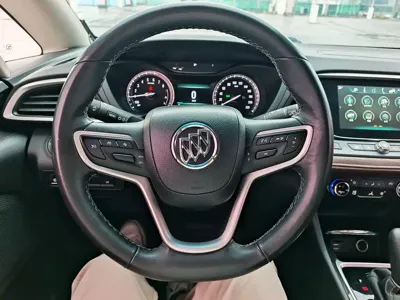 Buick GL6