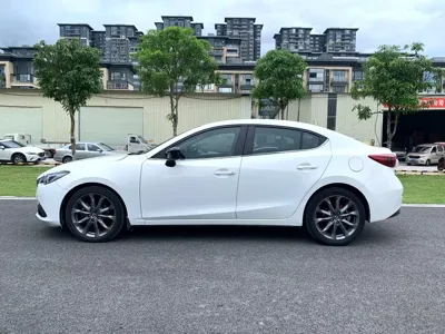 Mazda 3 Axela