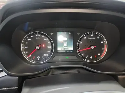 Roewe i5
