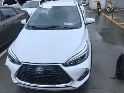 Toyota Yaris L
