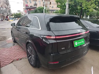Li Auto L7