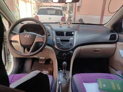 Hyundai Verna
