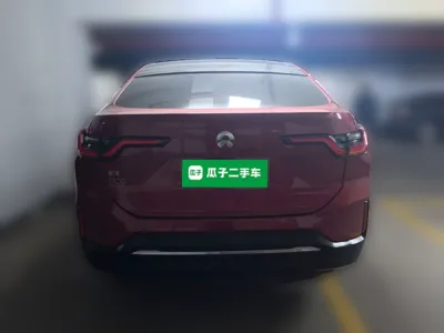 Nio EC6