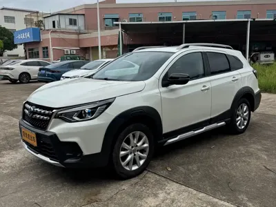 Venucia T70
