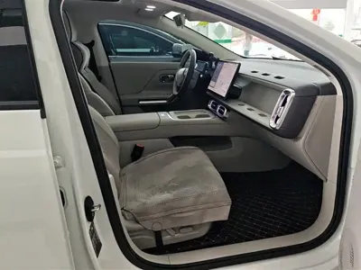 Leapmotor 零跑B01