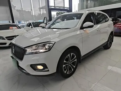 Borgward BX7