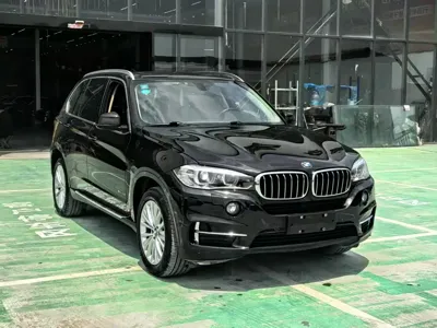 BMW X5 (Import)