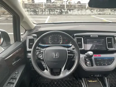 Honda Elysion