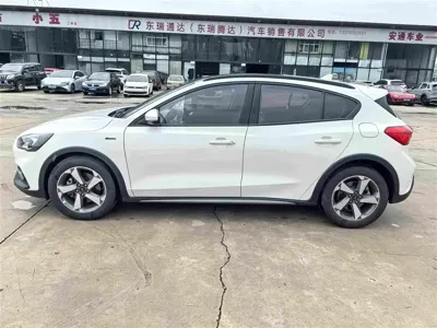 Ford Focus Active