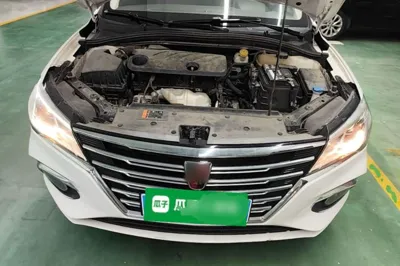 Roewe i5