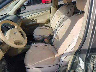 Nissan Sylphi