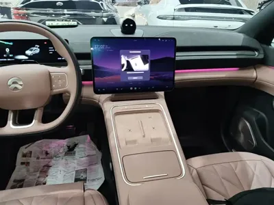 Nio EC6